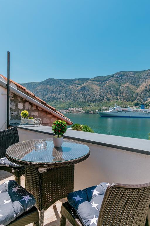 Apartman Mondo Apartment Kotor Luaran gambar
