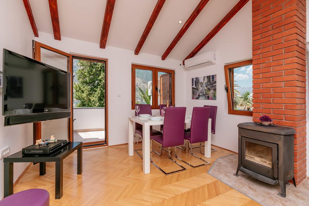 Apartman Mondo Apartment Kotor Luaran gambar